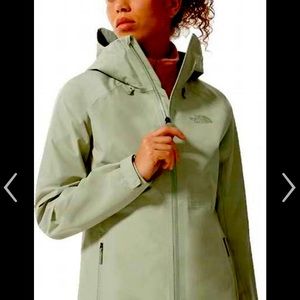 North Face green future lite raincoat women L like new